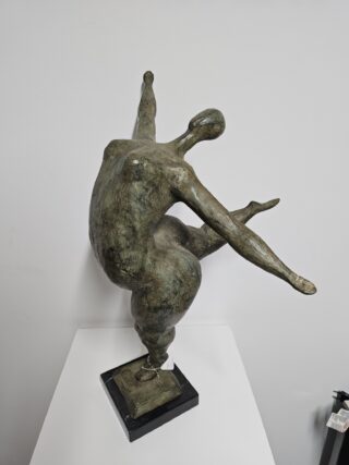 Bronzen beeld danseres op 1 been 54cm eliassen.nl 2