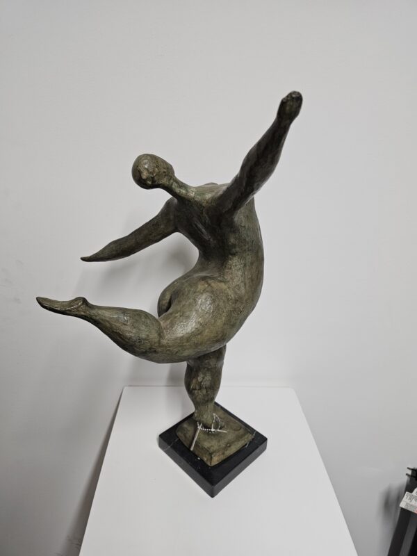 Bronzen beeld danseres op 1 been 54cm eliassen.nl 4