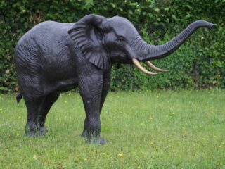 bronzen grote olifant