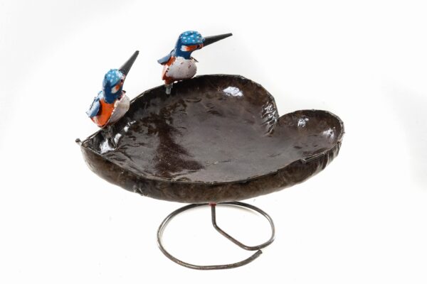 METAL 2 CL KINGFISHER TABLE HEART BOWL (2)-min