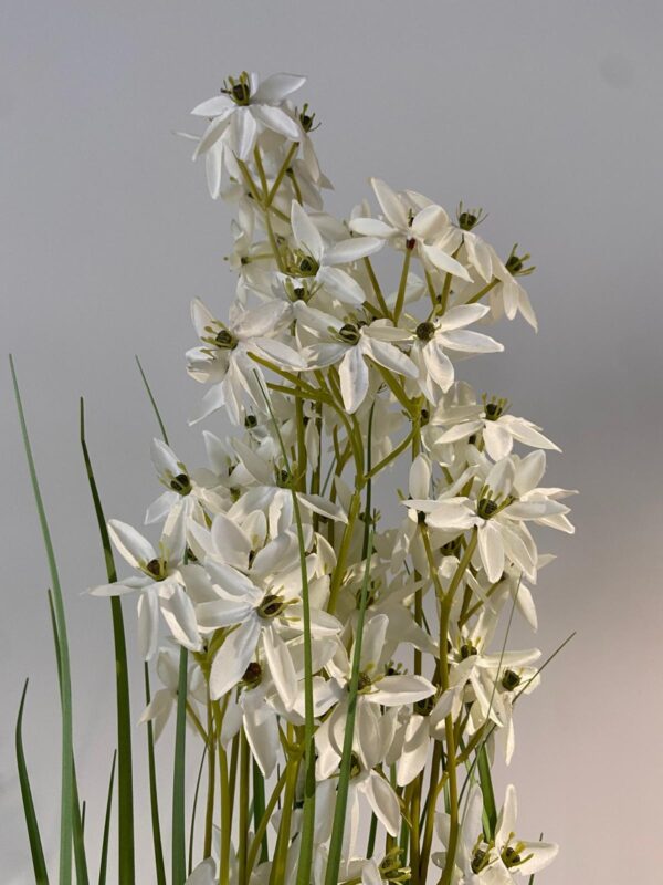 Kunstplant Gras Allium wit bloeiend 110cm eliassen.nl 3