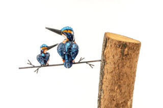 METAL-MOTHER-AND-BABY-KINGFISHER-TO-STICK-ON-TREE-1